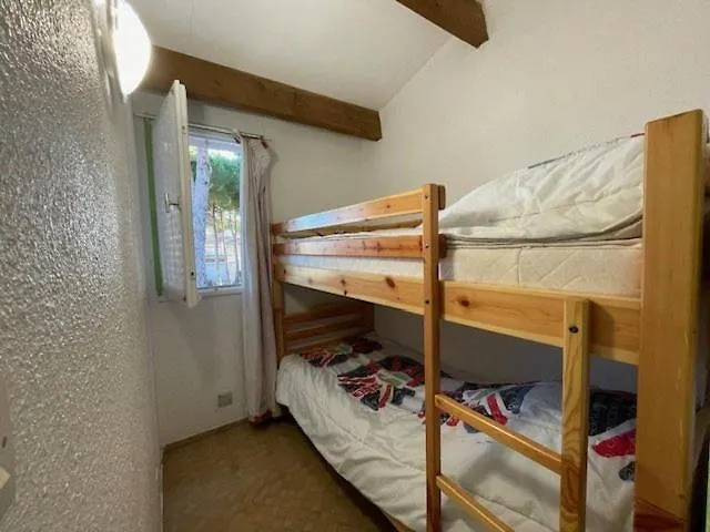 5110 - Cap D'agde - 4 Pers - Pkg - Piscine - Tennis -proche Village Naturiste Διαμέρισμα Agde